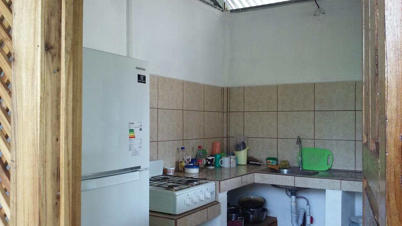 Cabinas Smith 2 Cahuita Dış mekan fotoğraf